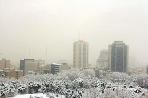 یک روز برفی در مرکز قلب و عروق شهید رجایی: عکس شماره 4 / 6